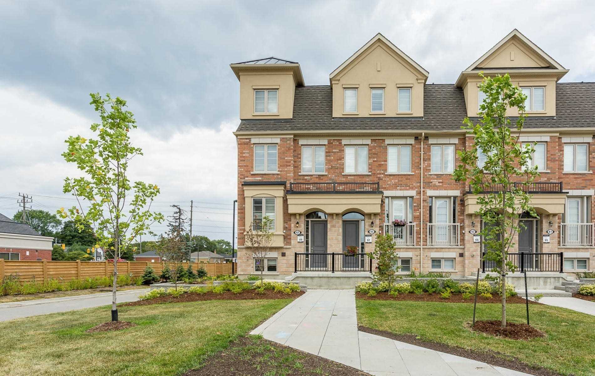 47 Edward Horton Cres  