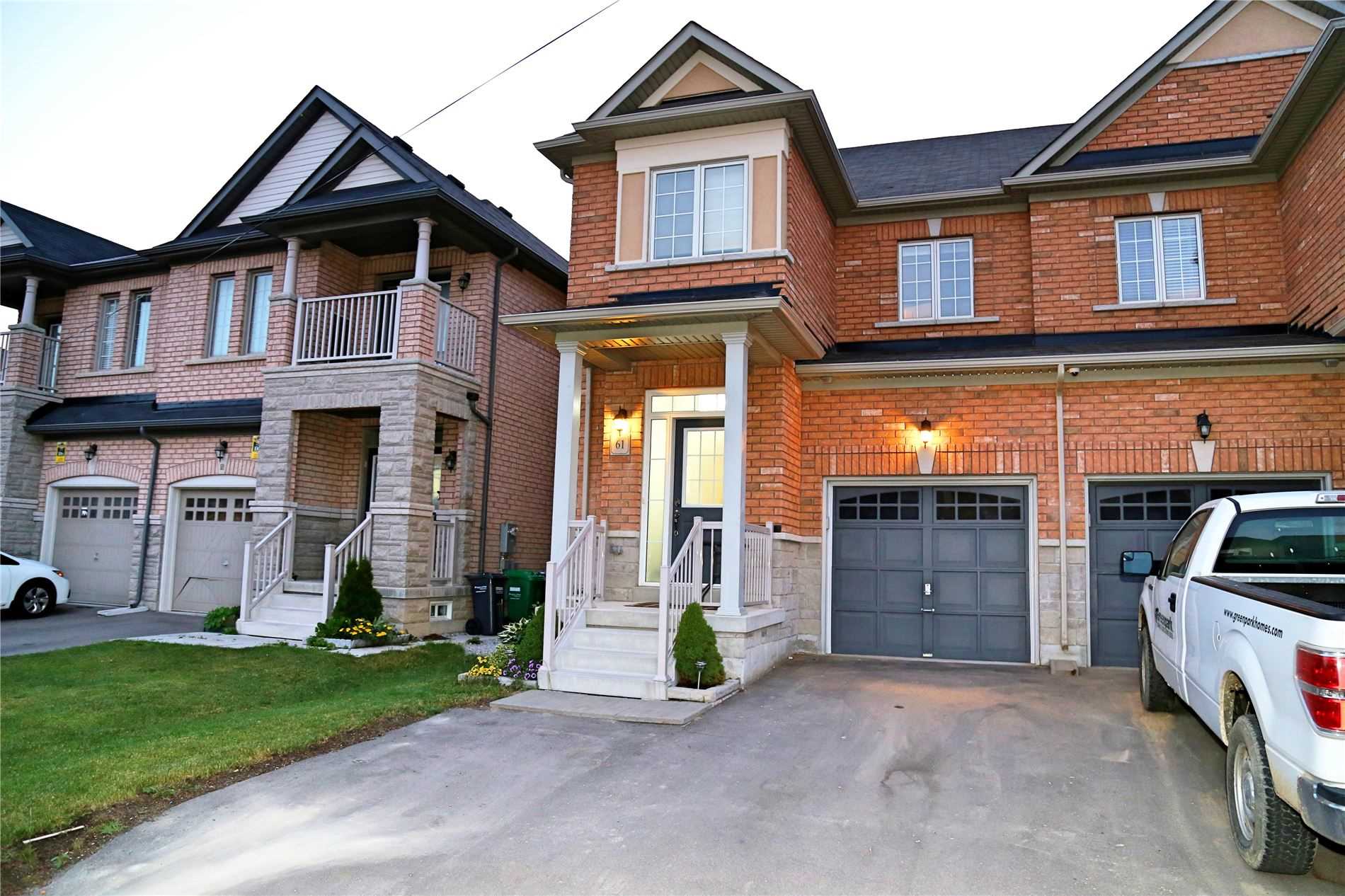 61 Lesabre Cres