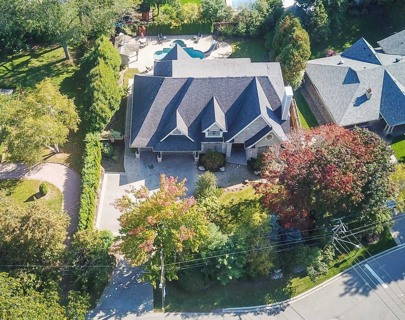 108 Harborn Rd  