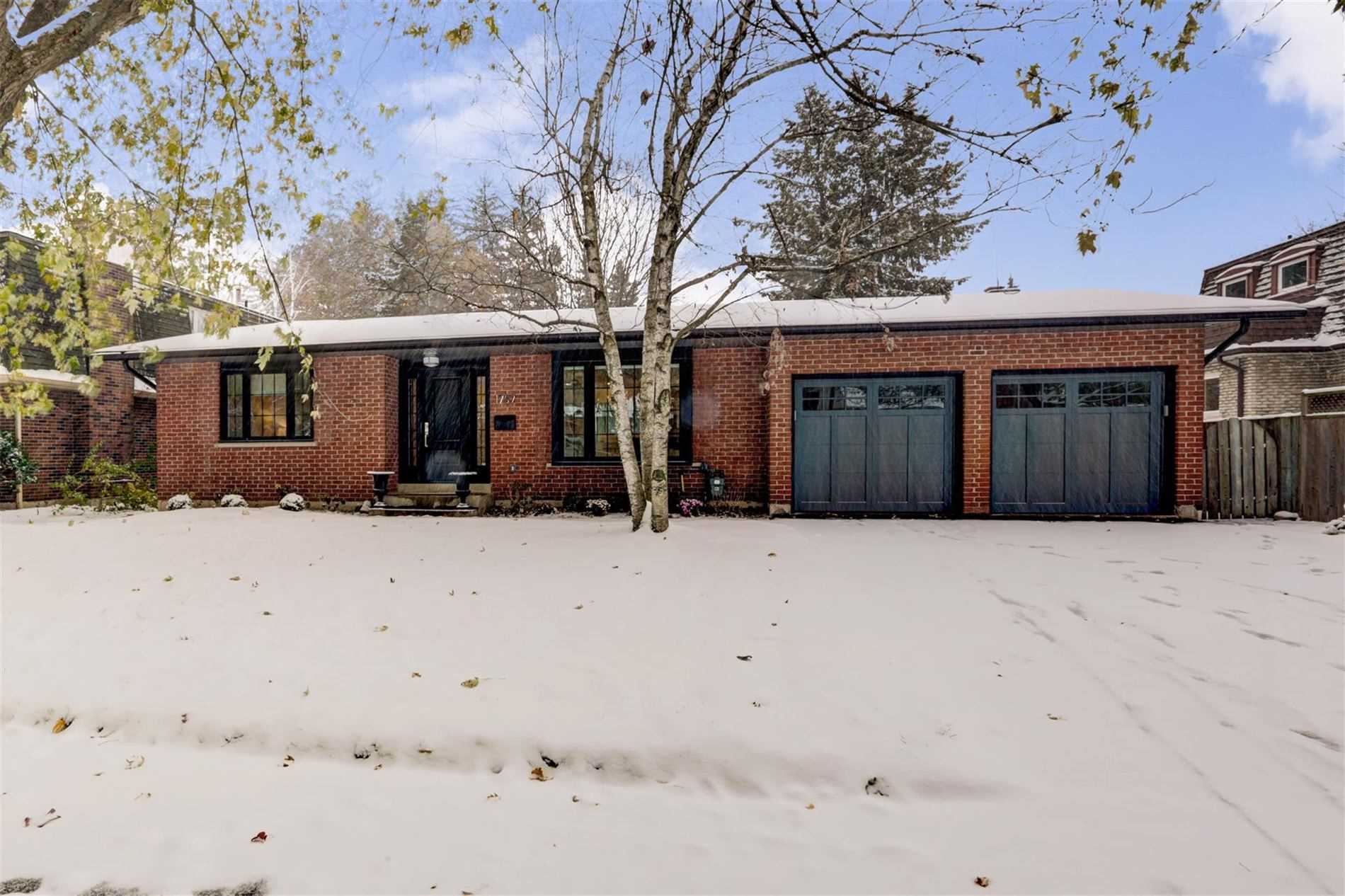 1757 Angela Cres  