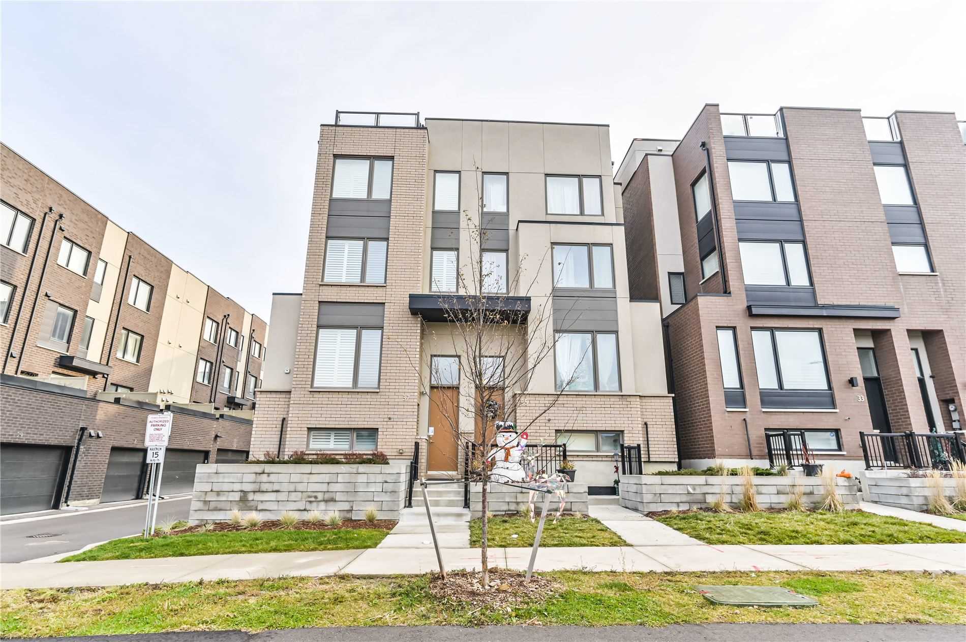 35 Stanley Greene Blvd  