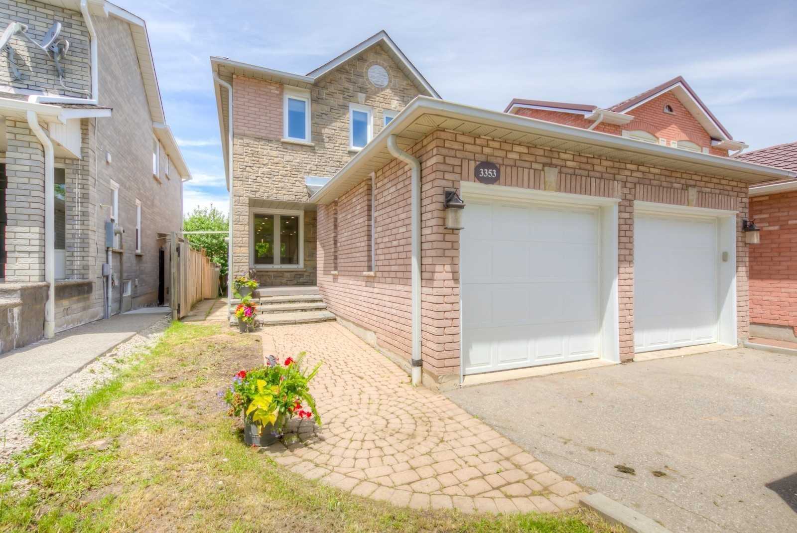 3353 Beau Rivage Cres  
