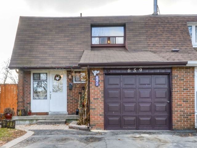 659 Green Mdw Cres  