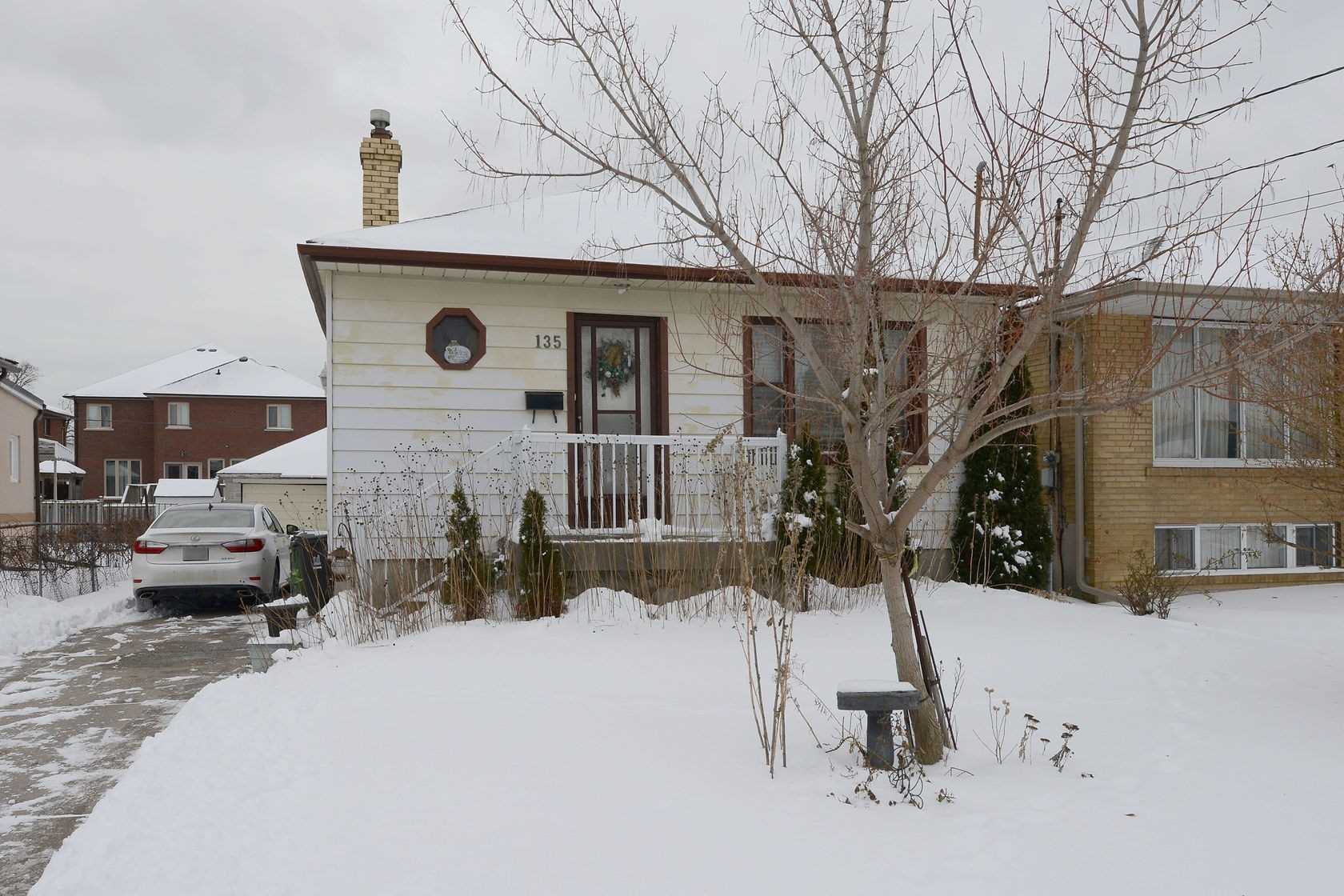 135 Playfair Ave  