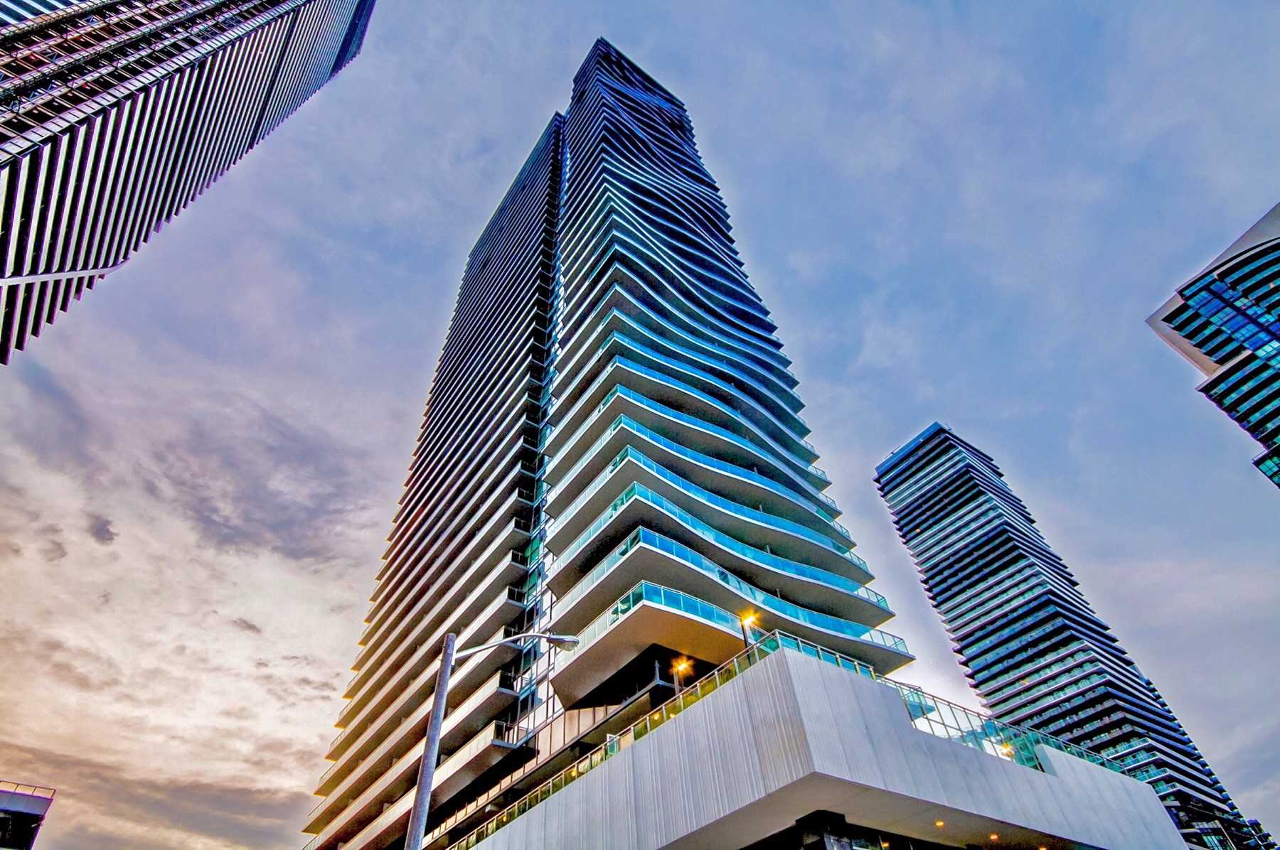 3803-33 Shore Breeze Dr  