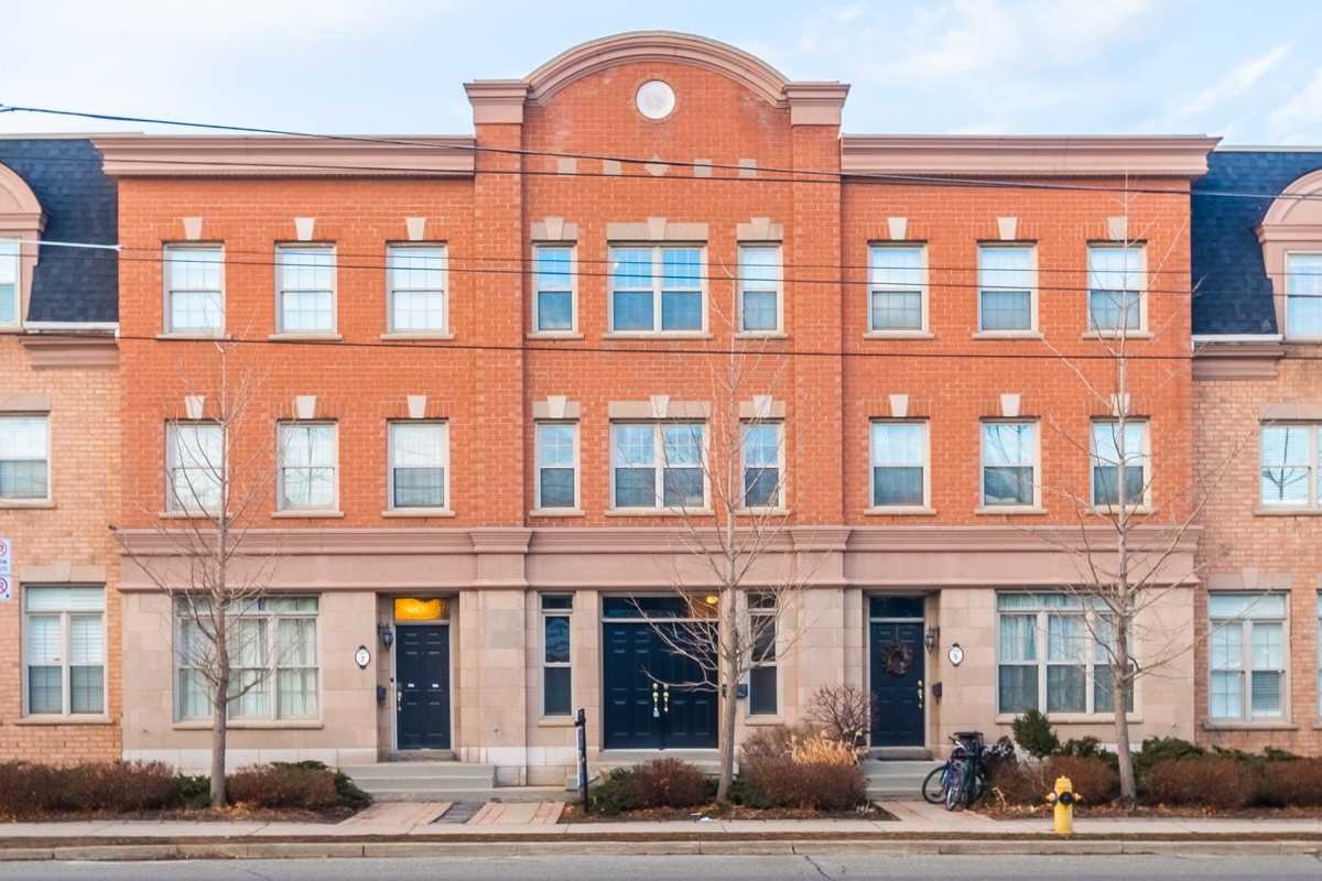 6-3030 W Lake Shore Blvd  