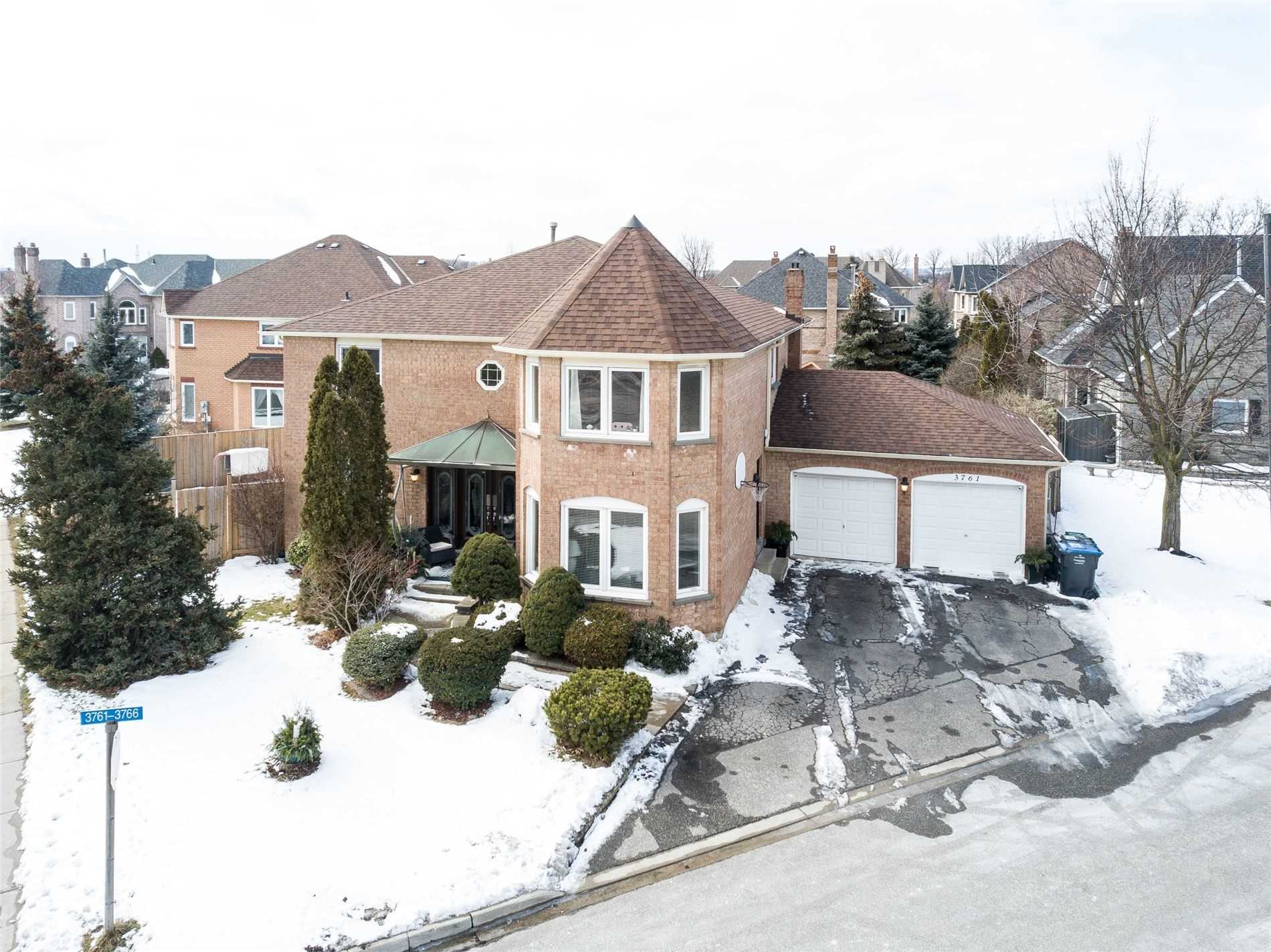3761 Trelawny Circ  