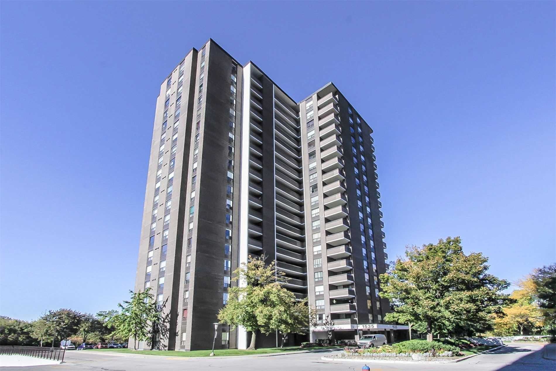 209-1535 E Lakeshore Rd  