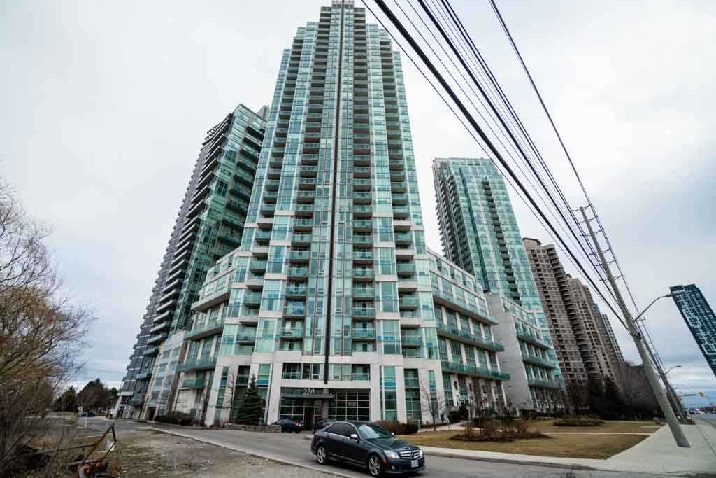 3207-220 Burnhamthorpe Rd  