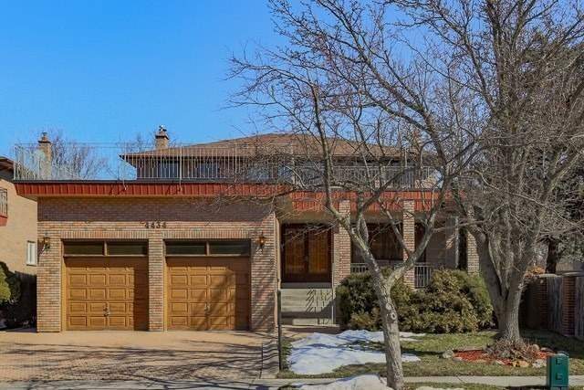 4434 Palisades Ln  