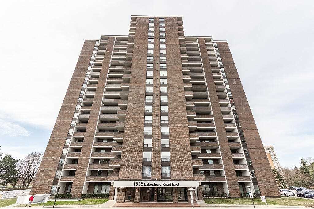 305-1515 E Lakeshore Rd  