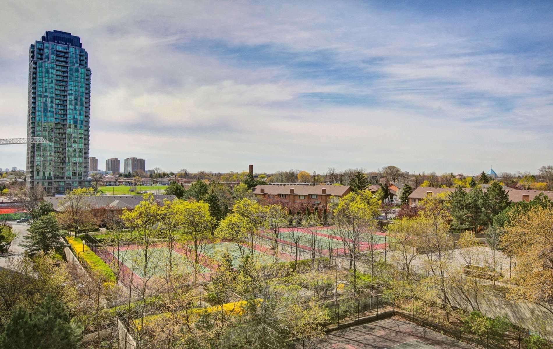 809-156 Enfield Pl  