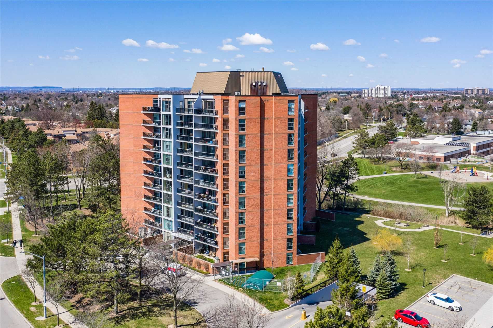402-2665 Windwood Dr  