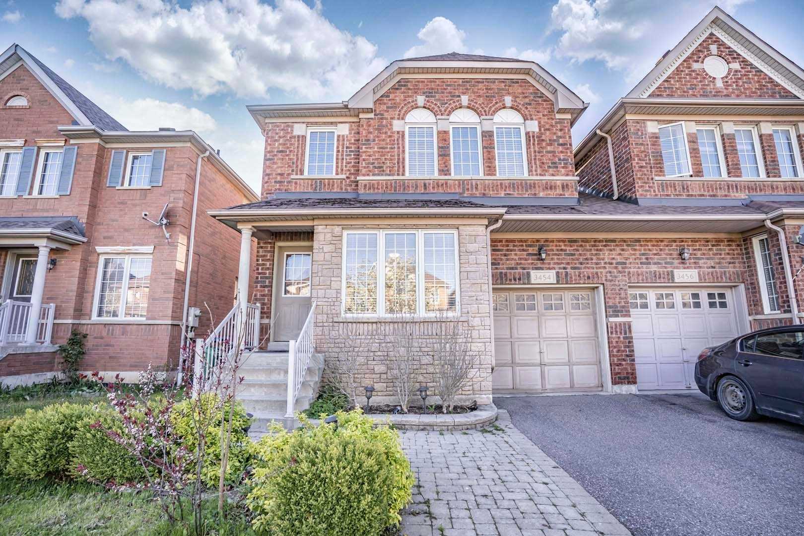 3454 Covent Cres  