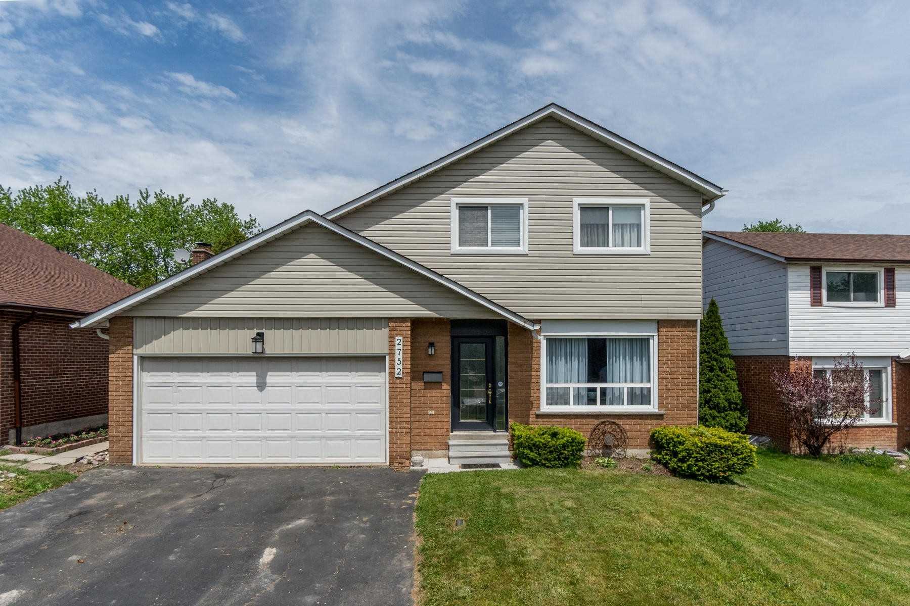 2752 Constable Rd  