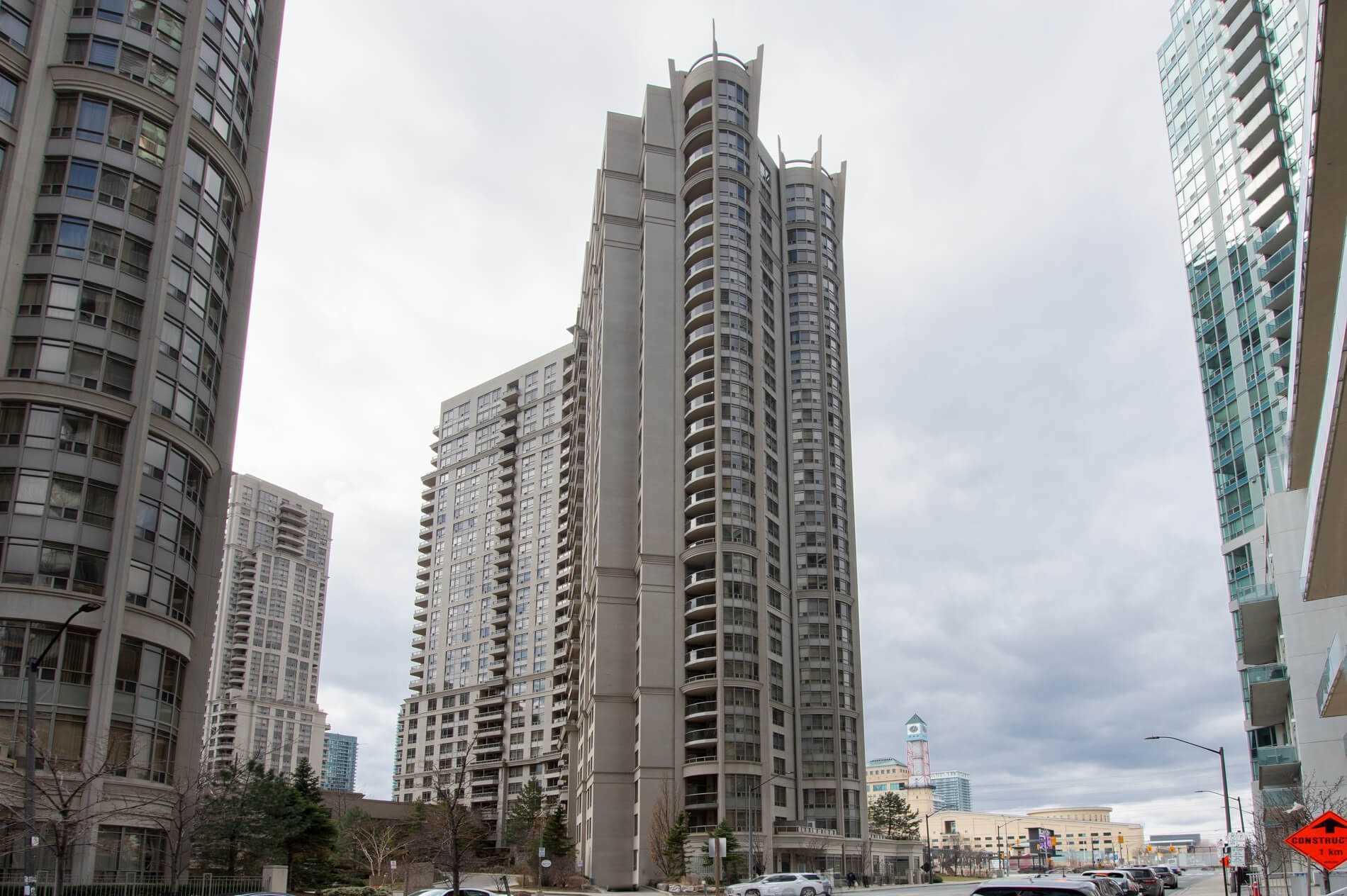 628-3888 Duke Of York Blvd  