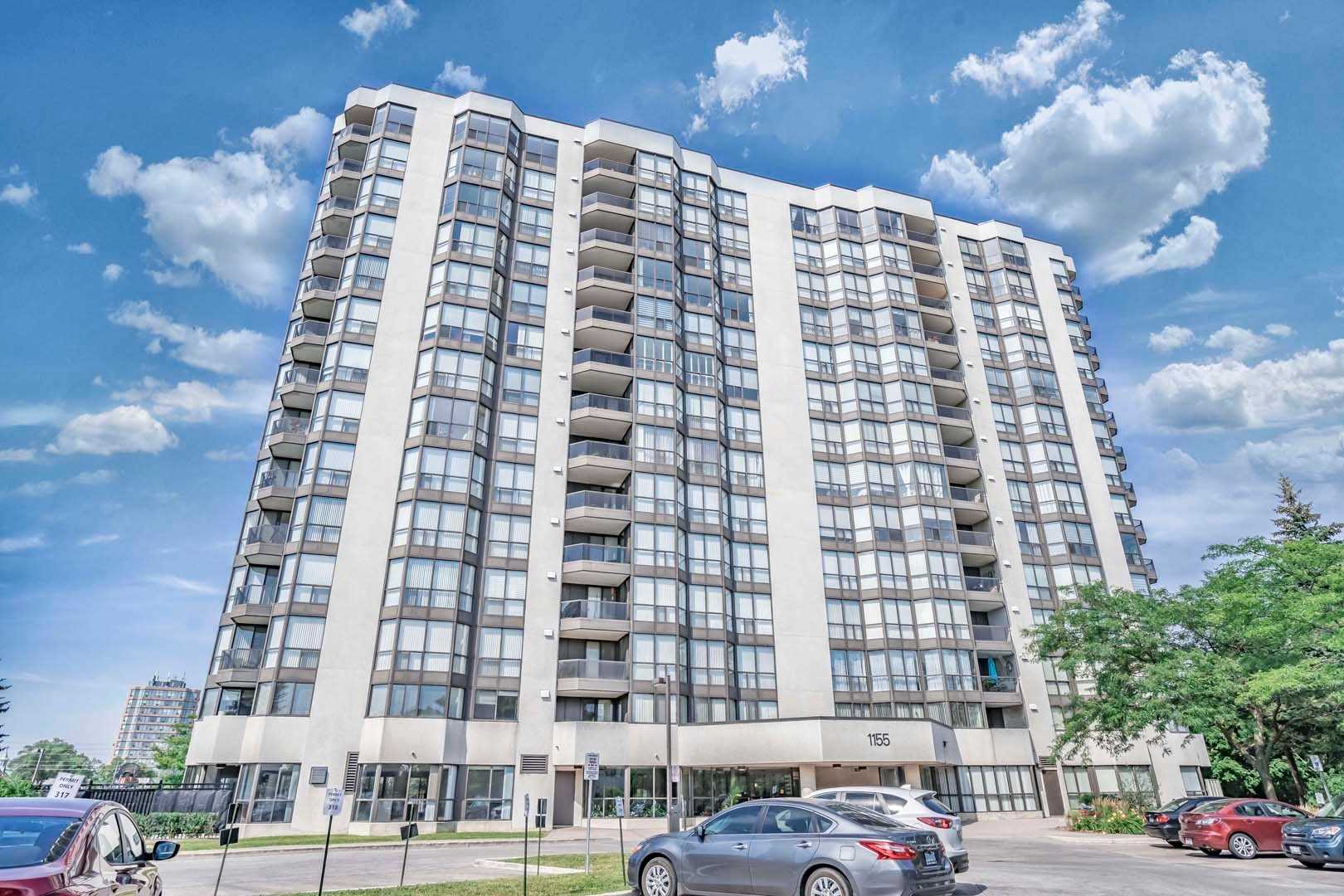 204-1155 Bough Beeches Boulevard  