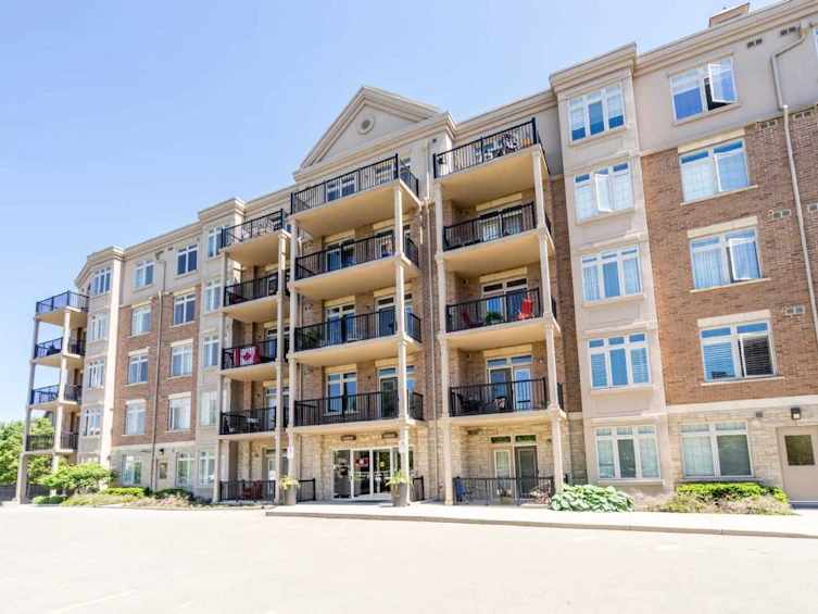 510-396 Plains Road E, Burlington, ON, L7T 2C8