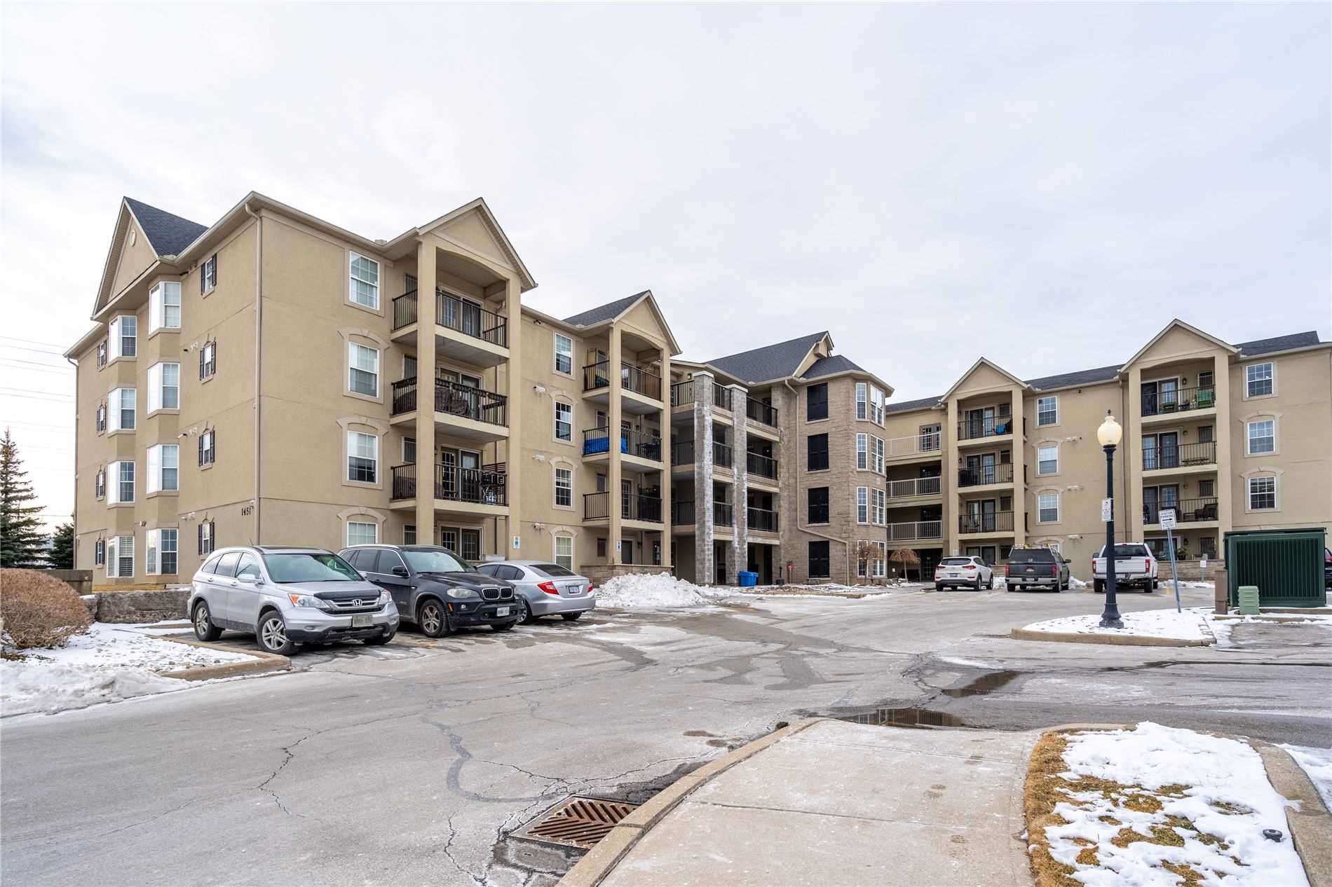 308-1451 Walker's Line, Burlington, ON, L7M 4P1