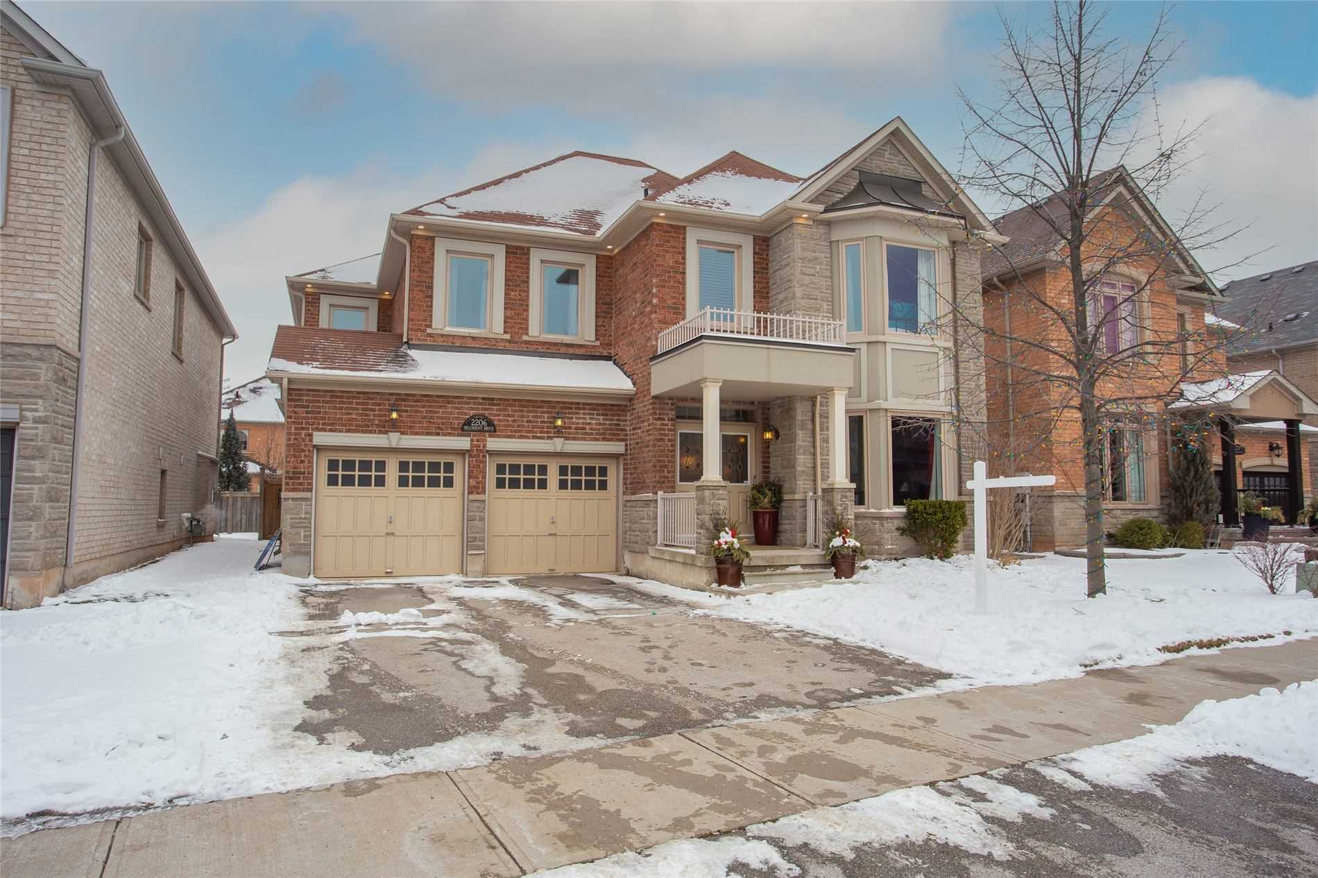 2206 Hillmount Drive, Oakville, ON, L6M 0H9