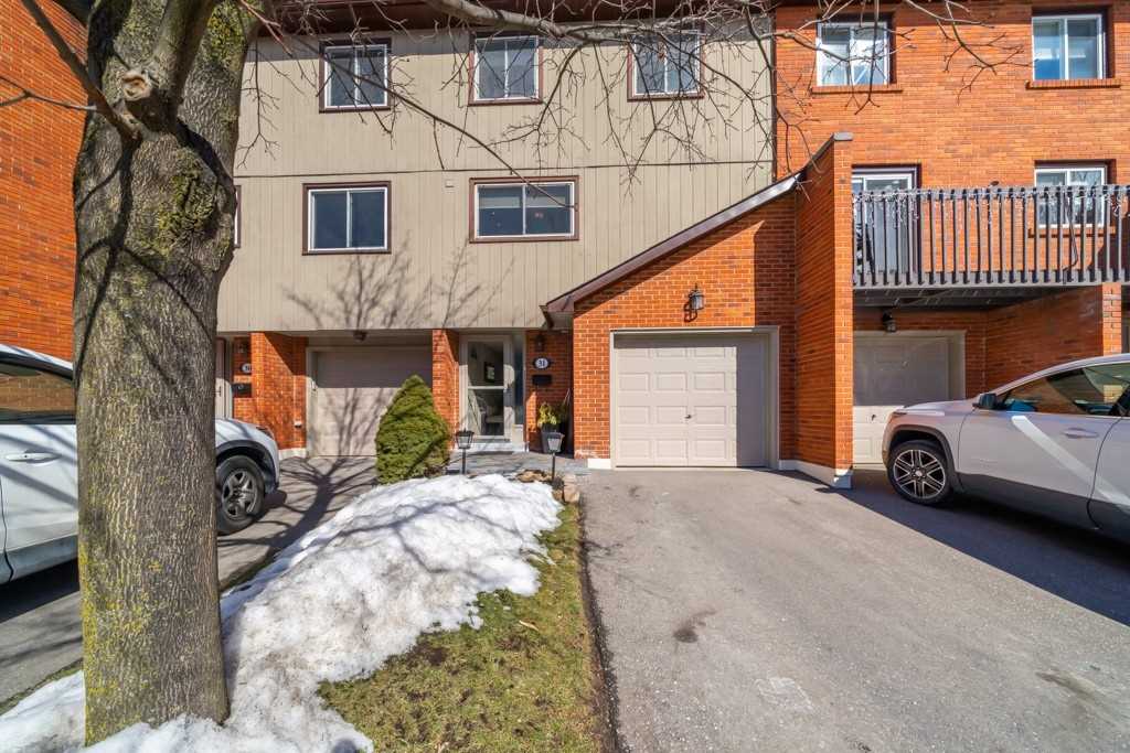 31 - 1764 Rathburn Rd E  