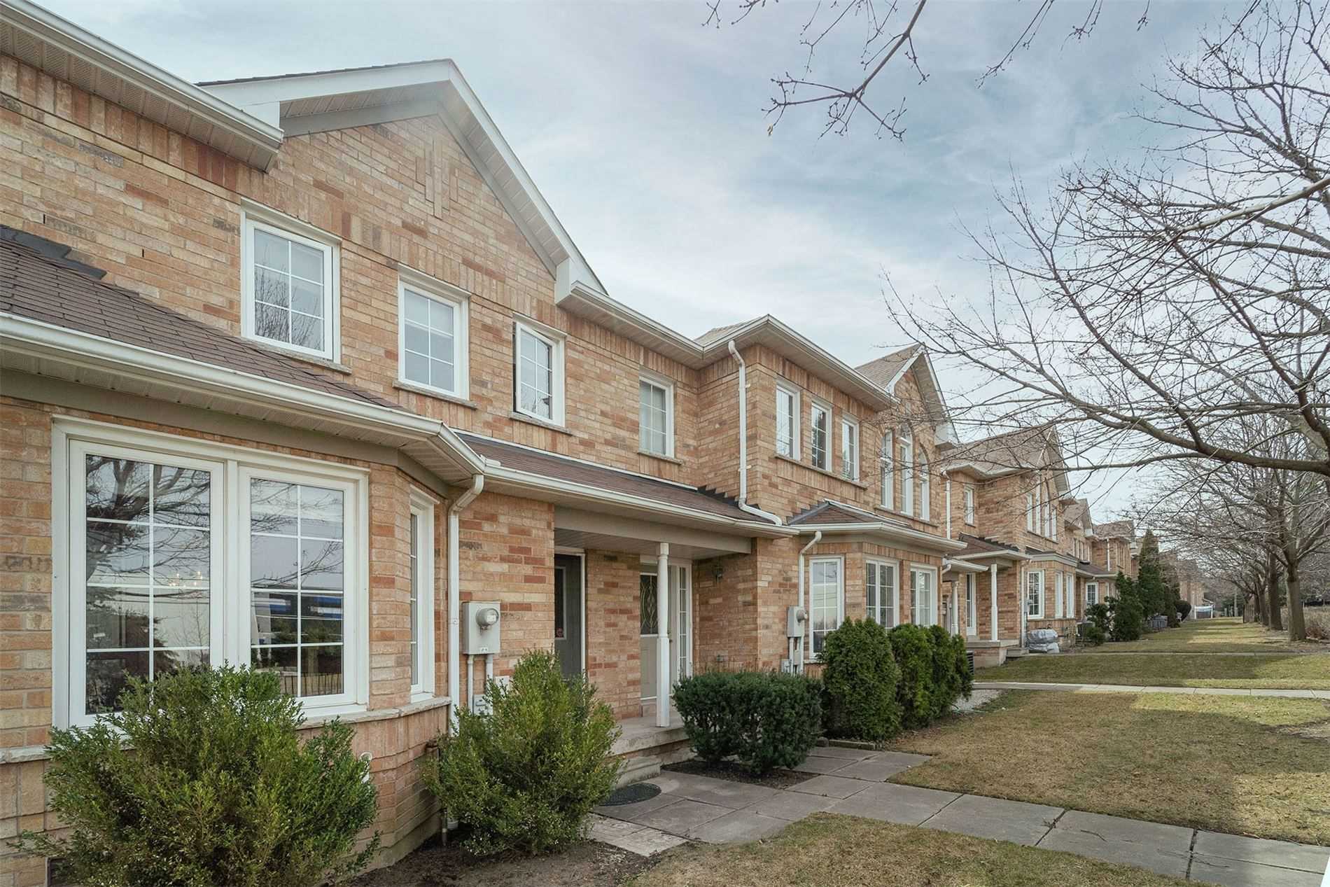 16 - 2350 Britannia Rd W  
