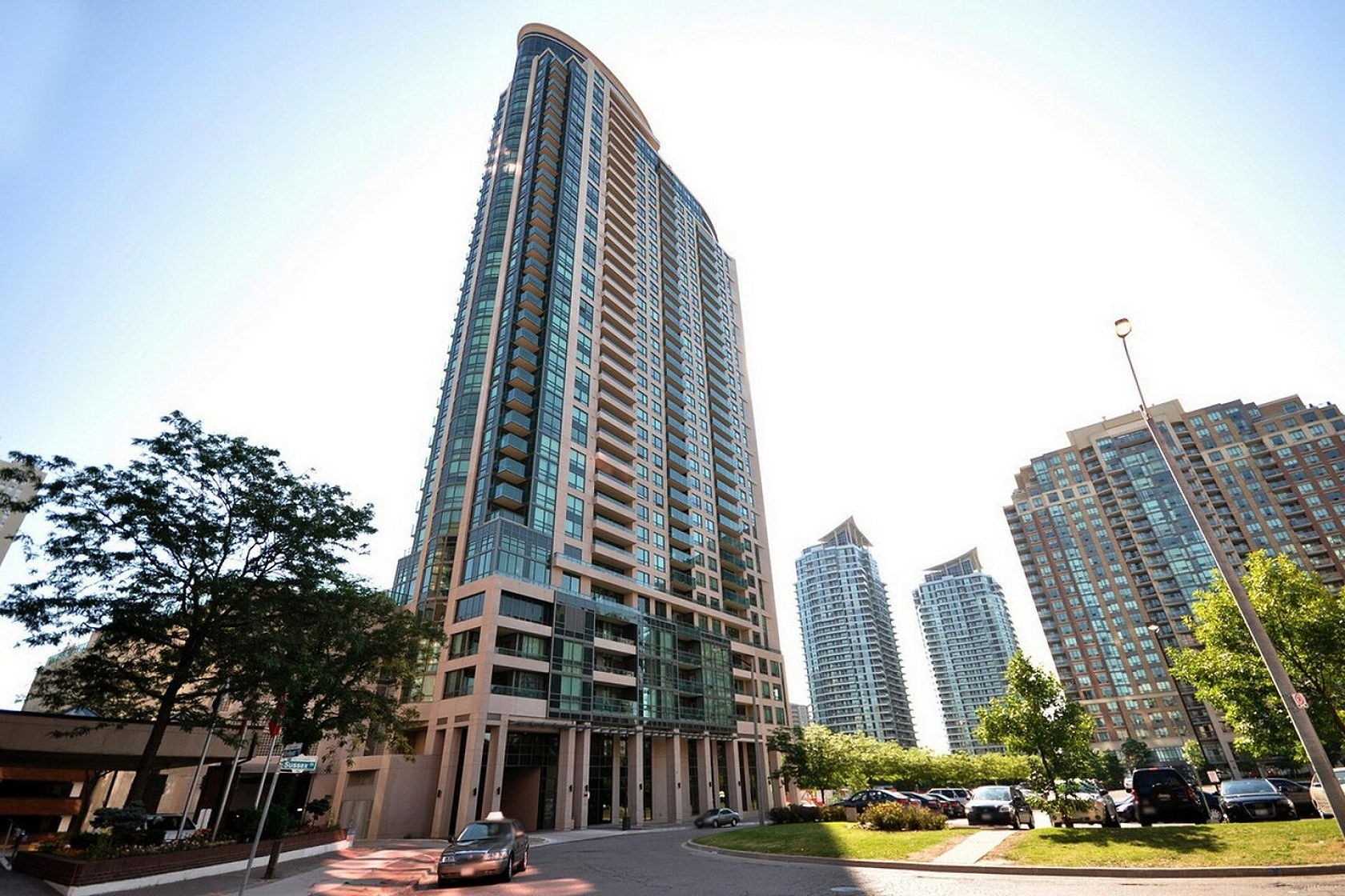 3806 - 208 Enfield Pl  