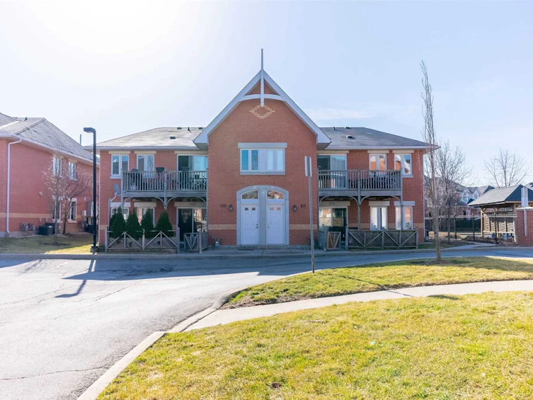 105-4140 Foxwood Drive, Burlington, ON, L7M 4R4