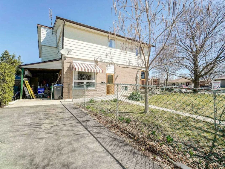 54 Archdekin Drive, Brampton, ON, L6V 1Y5