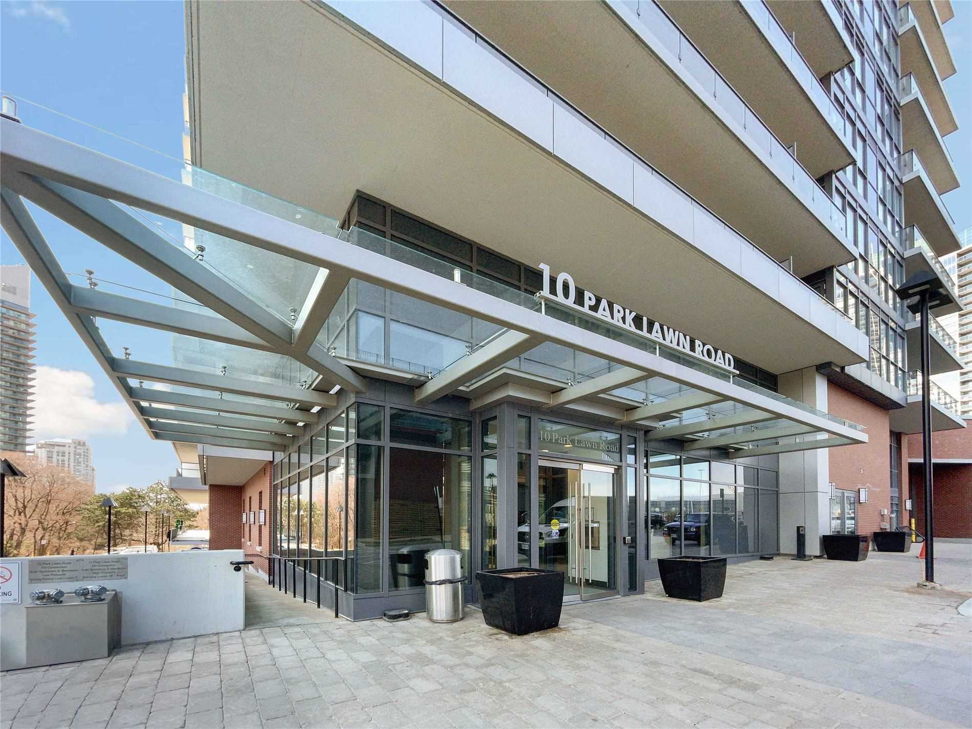 307 - 10 Park Lawn Rd  