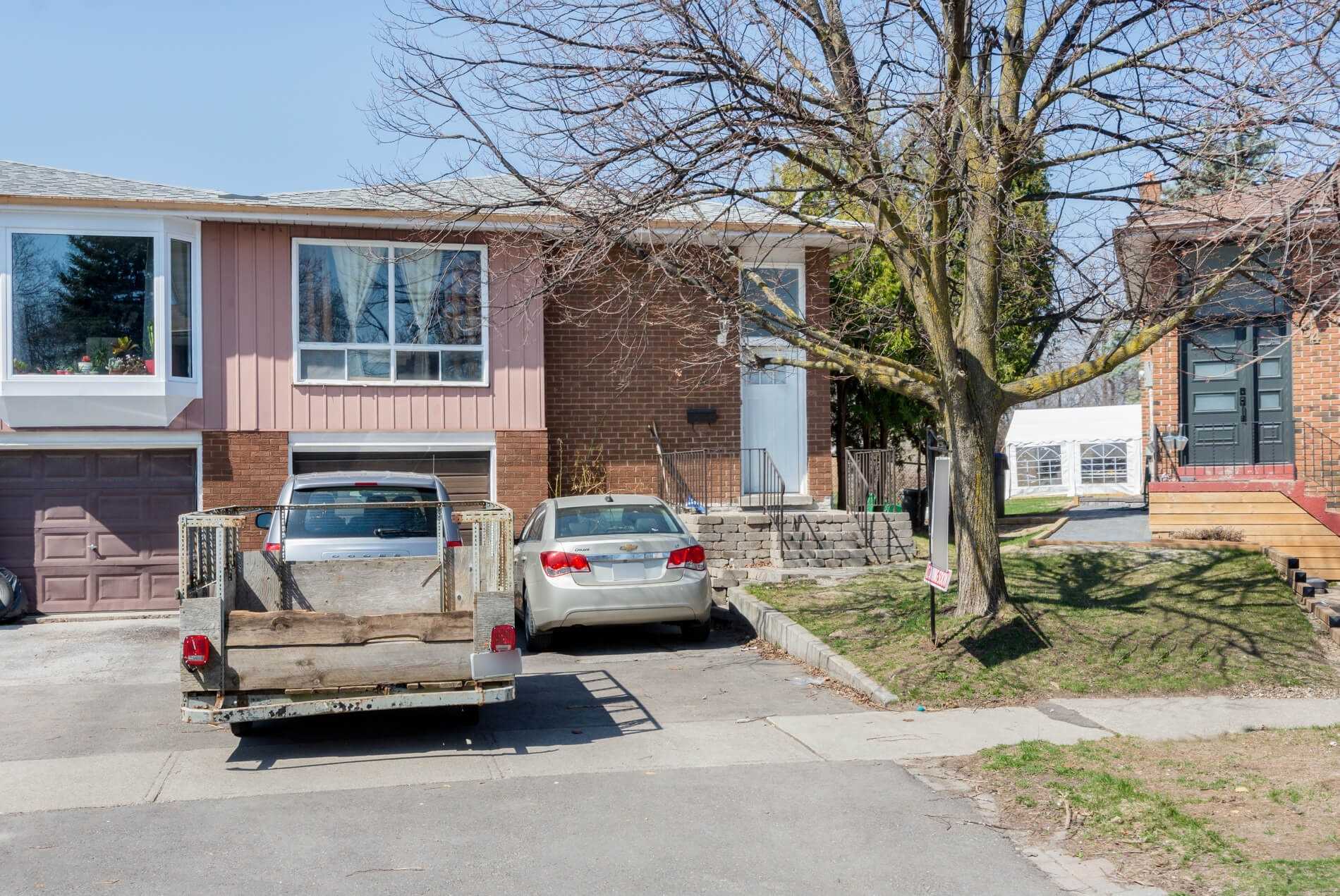 52 Roseville Dr  