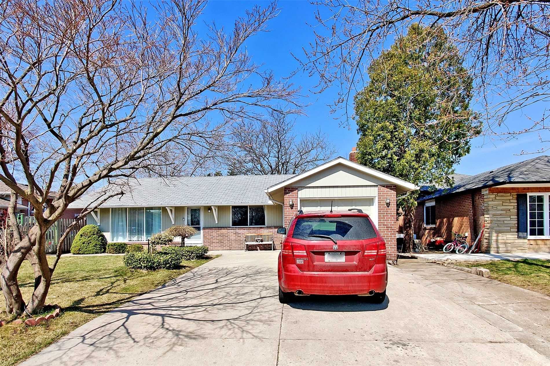 63 Ascot Avenue, Brampton, ON, L6T 2P3