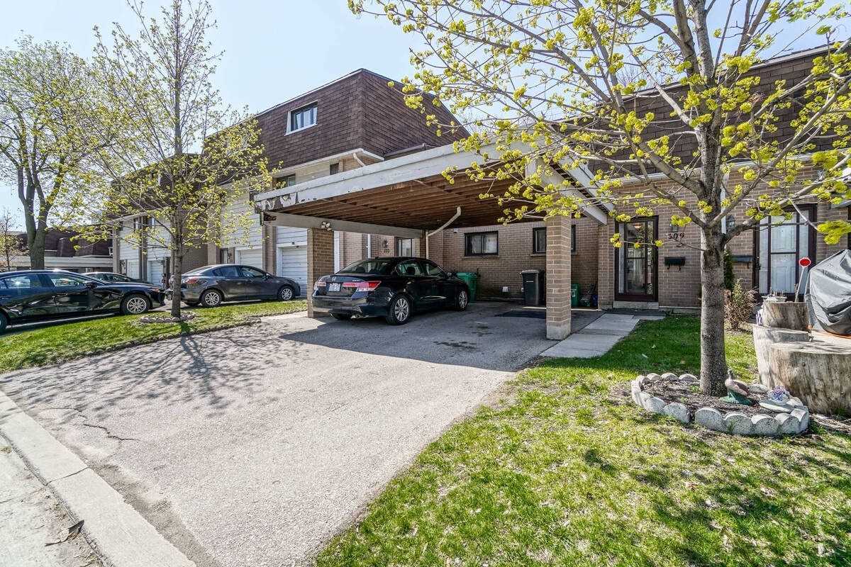 109-475 Bramalea Road, Brampton, ON, L6T 2X2