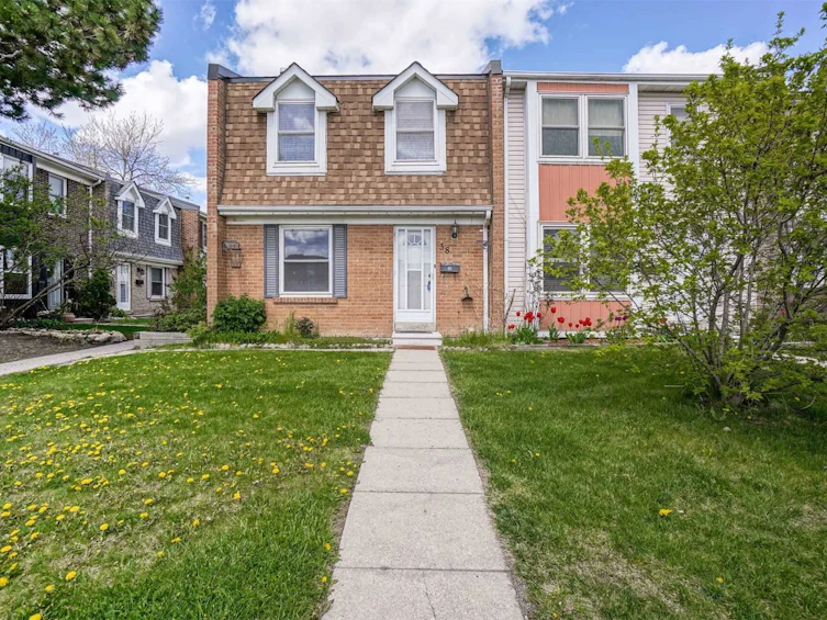 38-1020 Central Park Drive, Brampton, ON, L6S 3J5