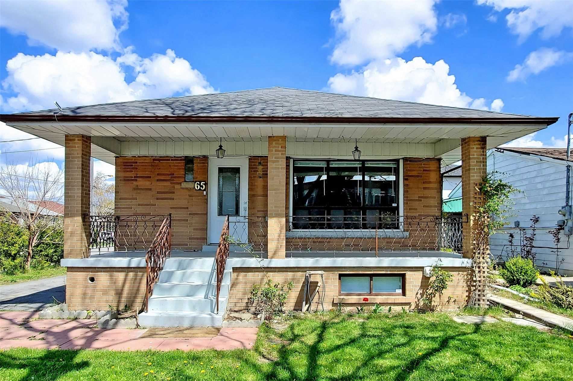 65 Maniza Road, Toronto, ON, M3K 1R8