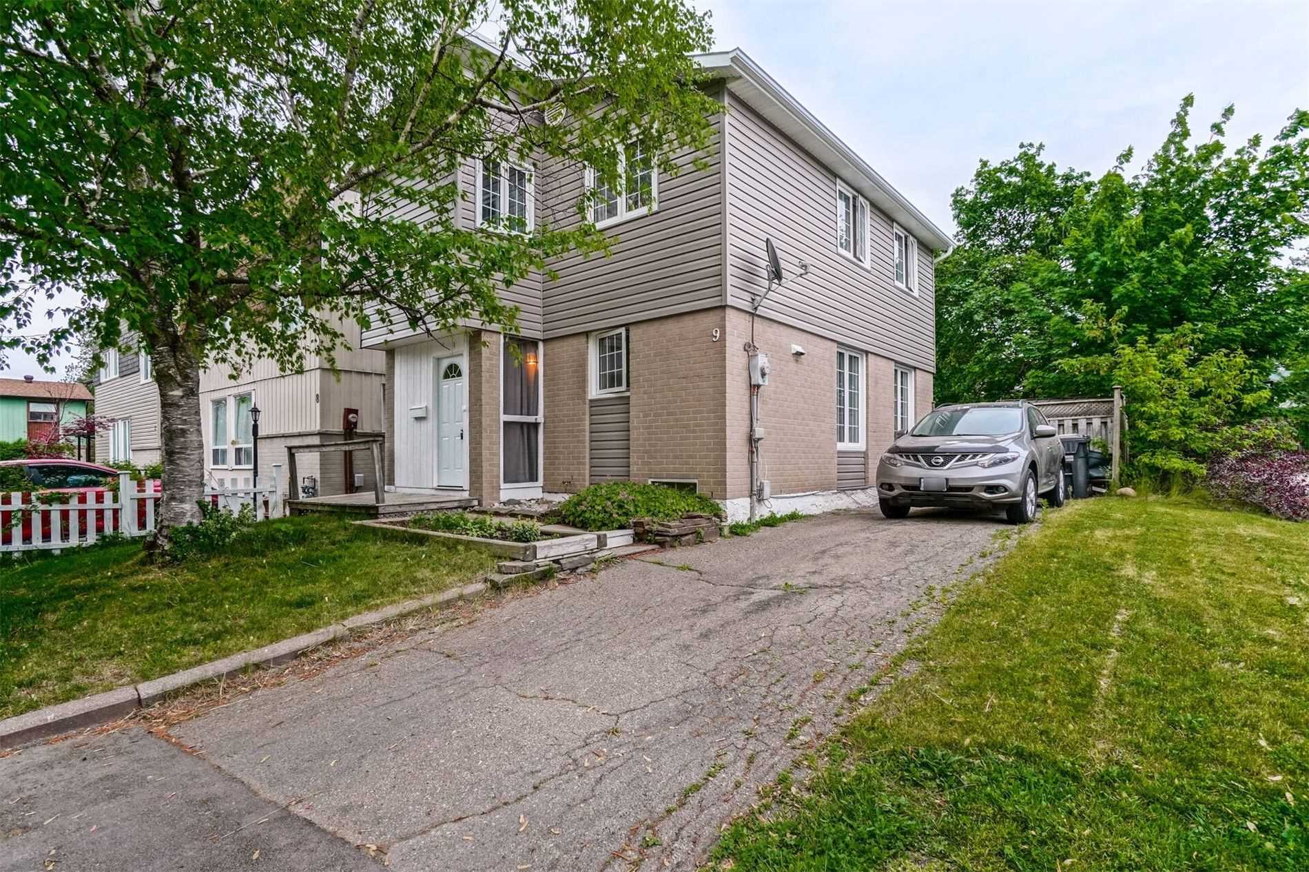 9 Garrison Square, Brampton, ON, L6S 2H3