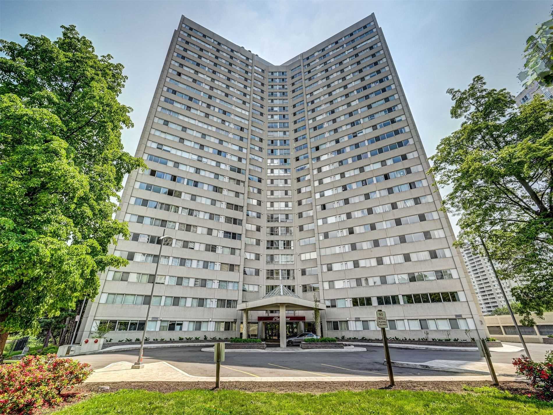 1510-3700 Kaneff Crescent, Mississauga, ON, L5A 4B8