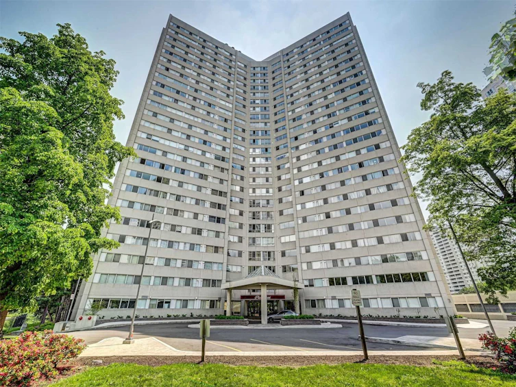 1510-3700 Kaneff Crescent, Mississauga, ON, L5A 4B8