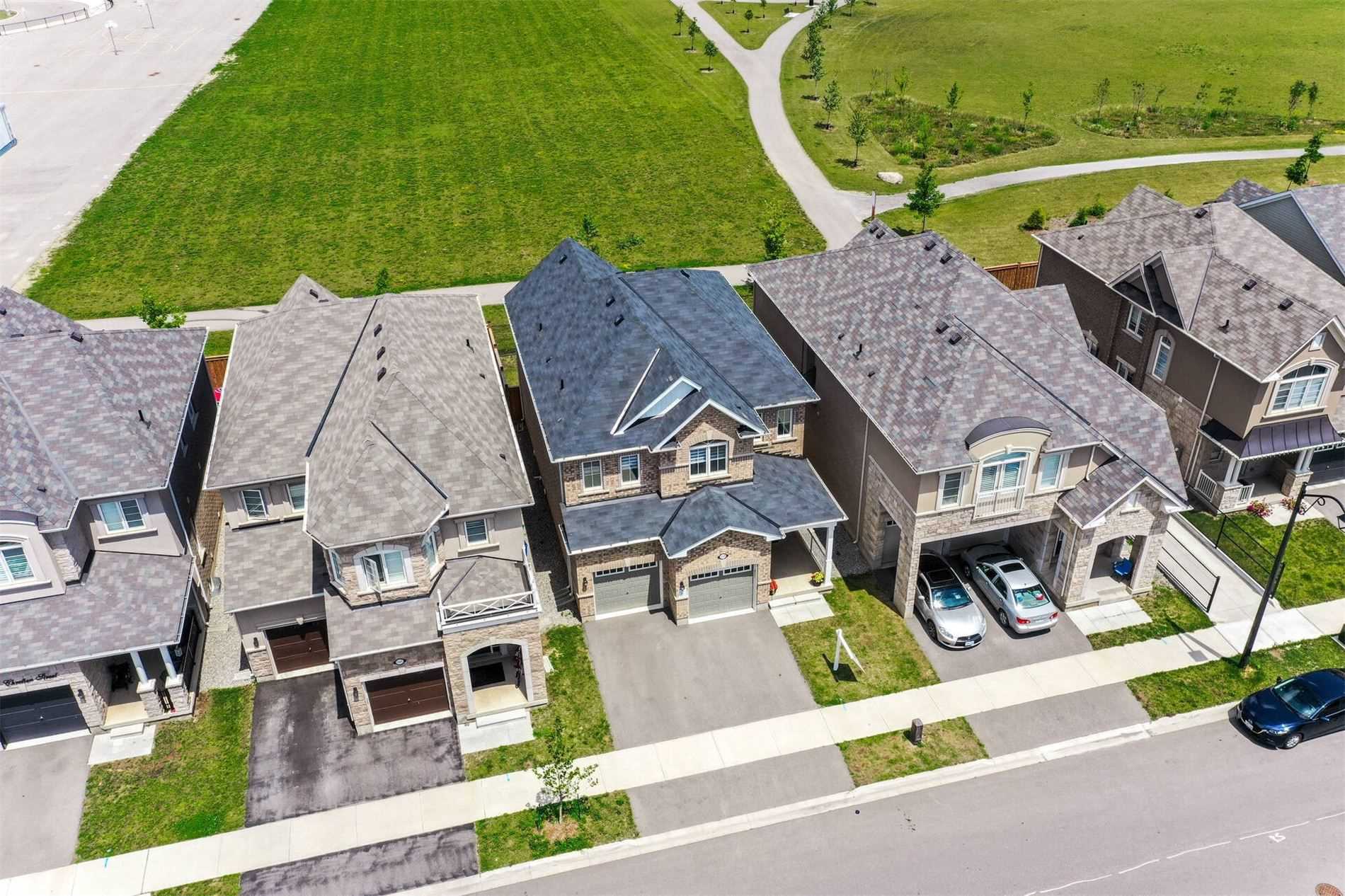 1339 Chretien Street, Milton, ON, L9E 1G4