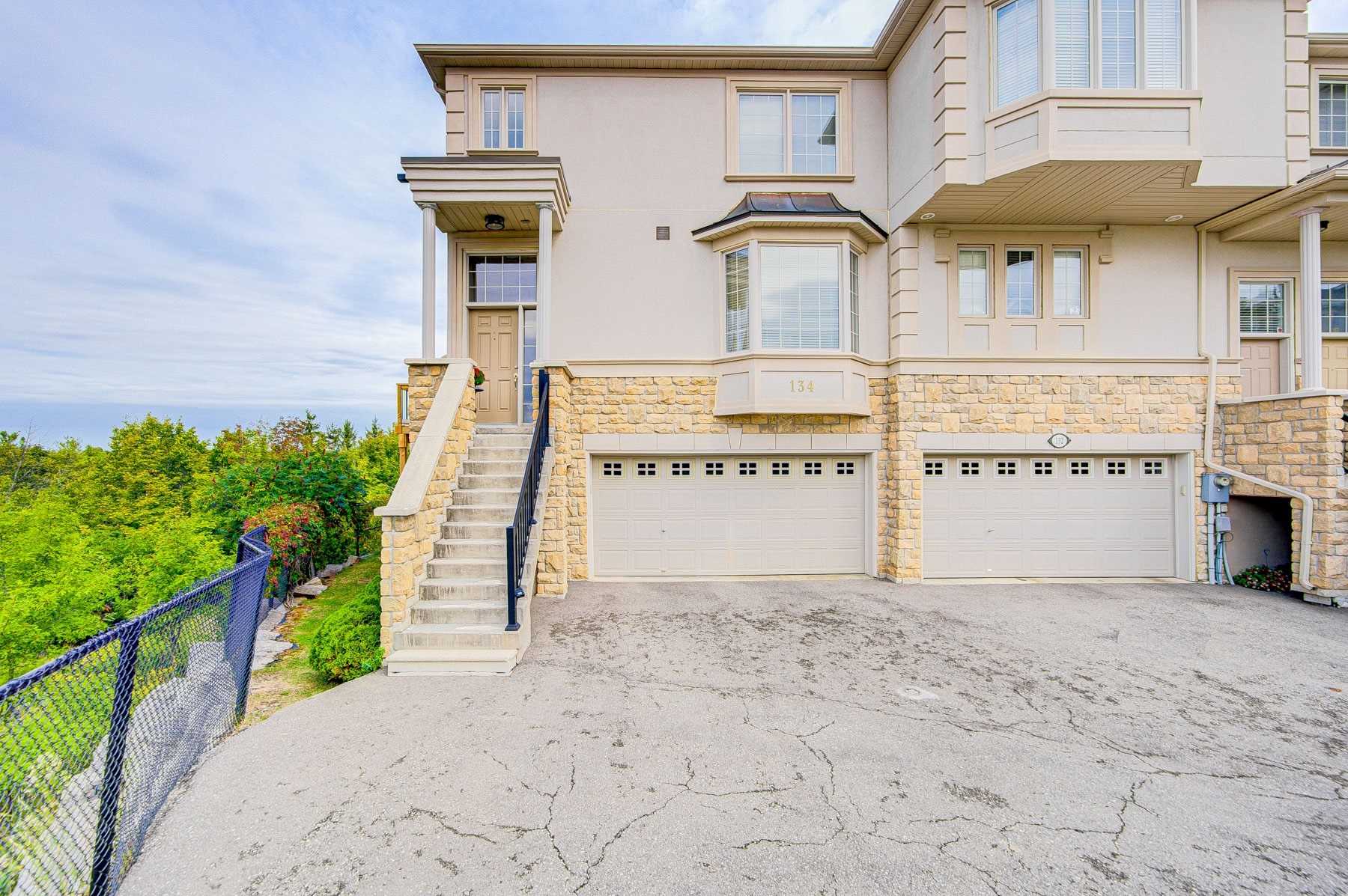 134 Rolling Hills Lane, Caledon, ON, L7E 4E1