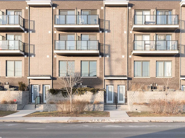 43-2059 Weston Road, Toronto, ON, M9N 1X7