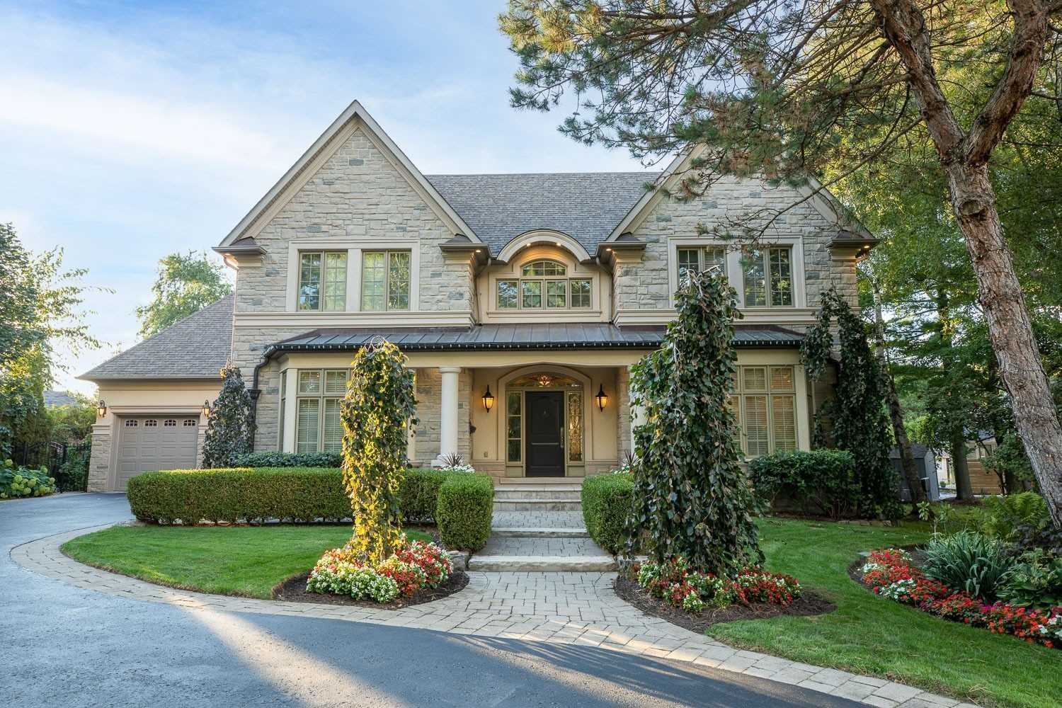 482 Country Club Crescent, Mississauga, ON, House For Sale REW