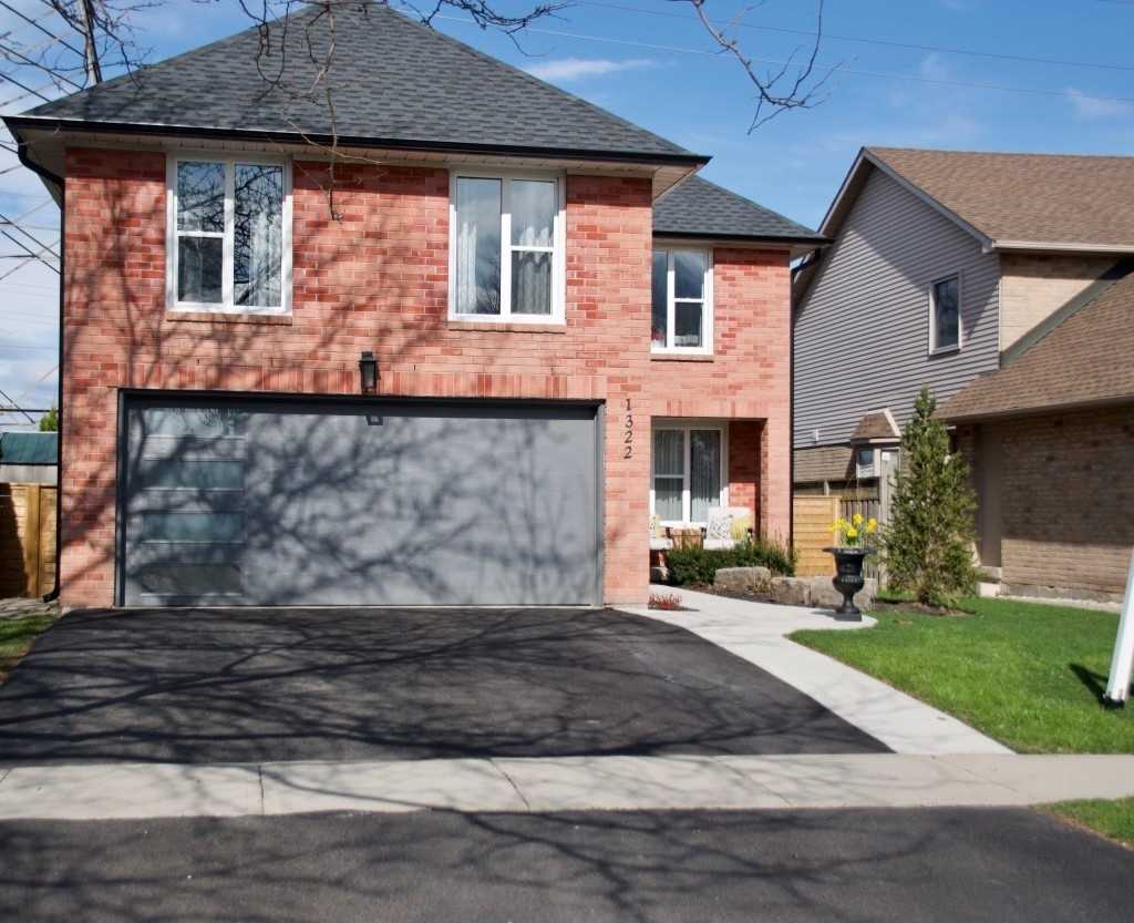 1322 Hammond Street, Burlington, ON, L7S 2B6