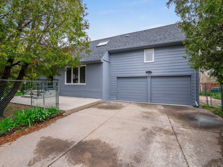1 Conan Road, Toronto, ON, M9W 3S6