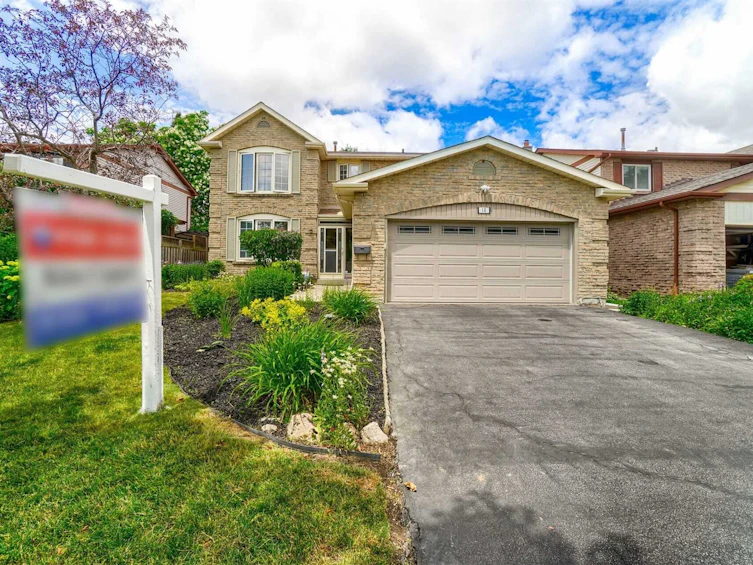 10 La France Road, Brampton, ON, L6S 3V8