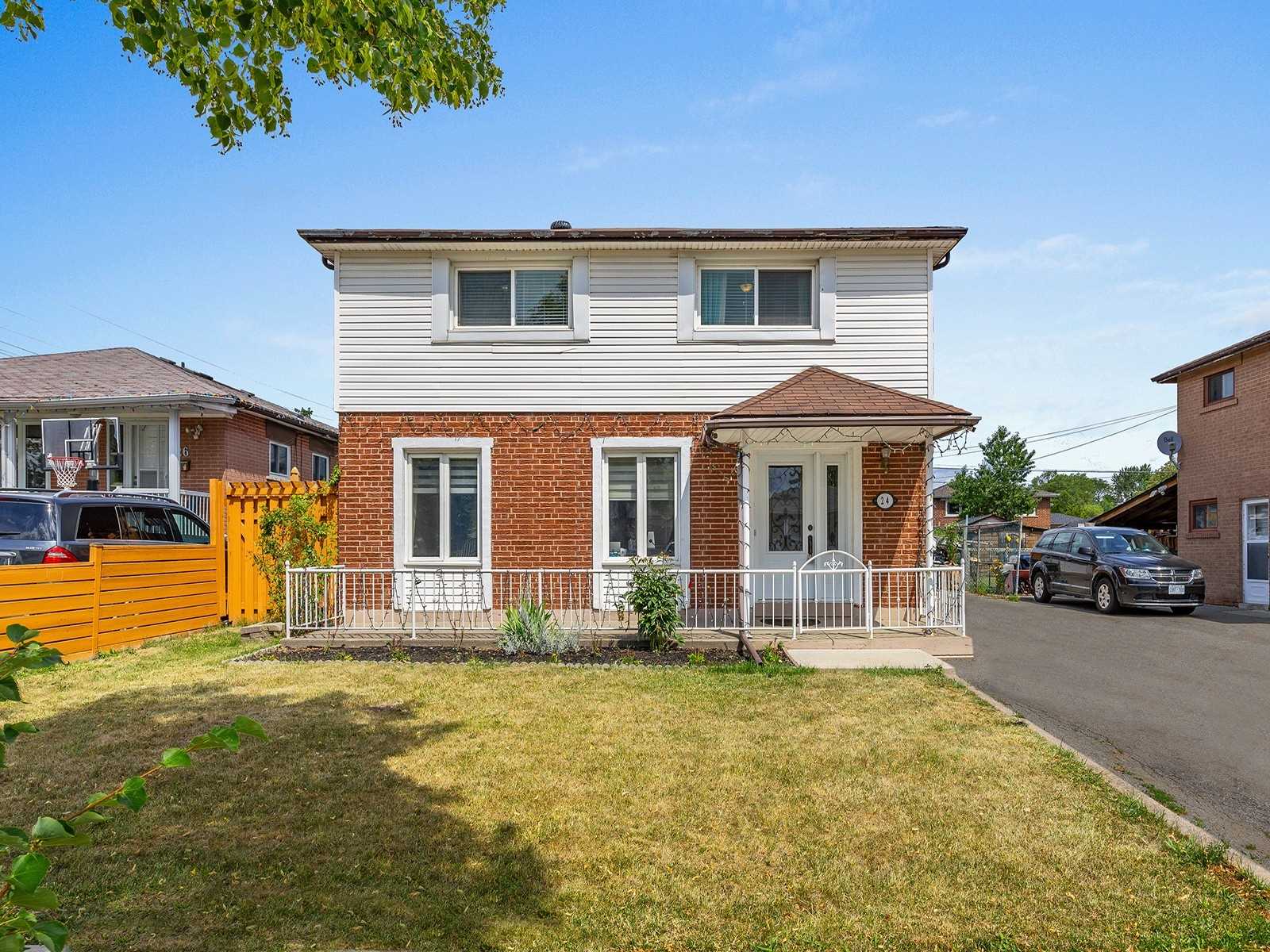 24 Avening Drive, Toronto, ON, M9V 1Y1