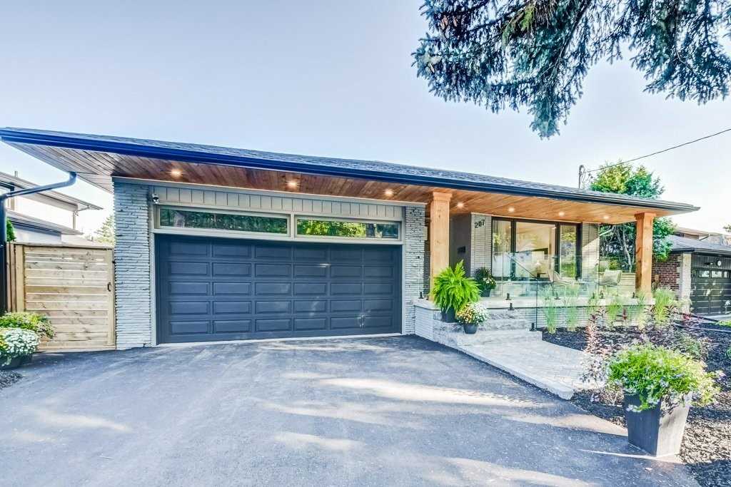 207 Edenbridge Drive, Toronto, ON, House For Sale REW