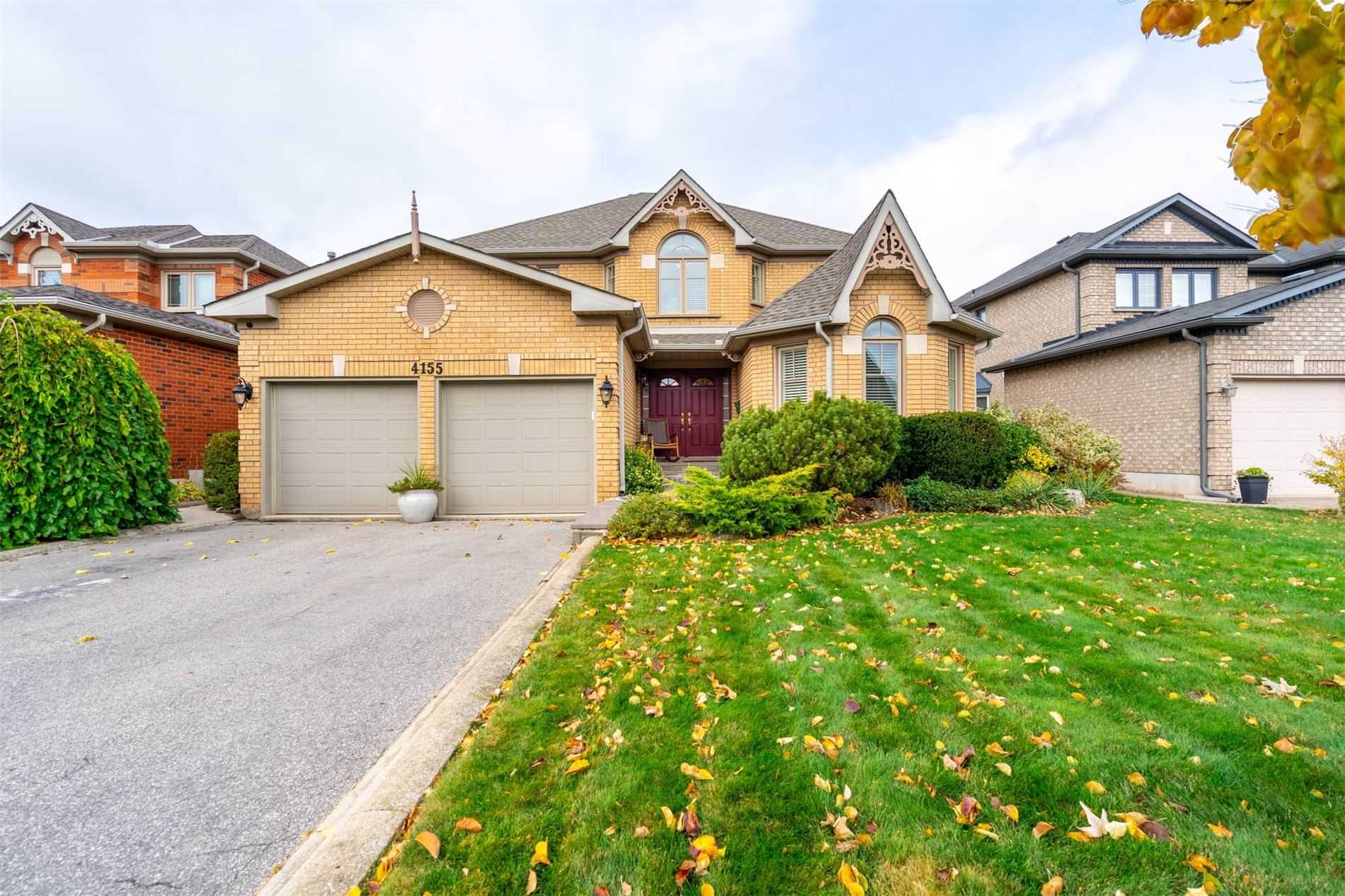 4155 Susan Court, Burlington, ON, L7M 4E9