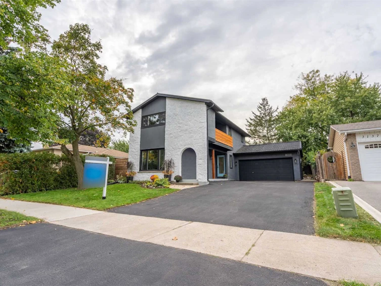 3135 Michael Crescent, Burlington, ON, L7M 1V3