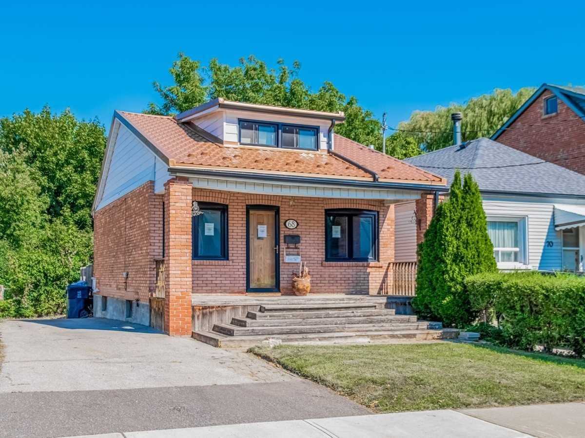 68 Robert Street, Toronto, ON, M9N 2J7